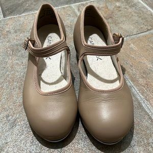 Capezio Kids Tan Mary Jane Dress Shoes